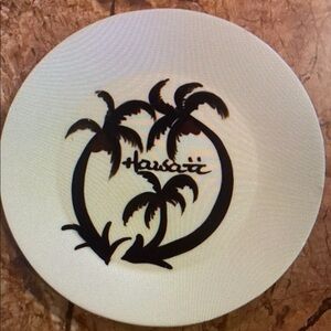 HAND CRAFTED PLATE SIGNED VINTAGE